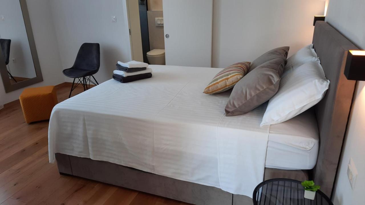 Luxury Apartments Marina View Водице Екстер'єр фото