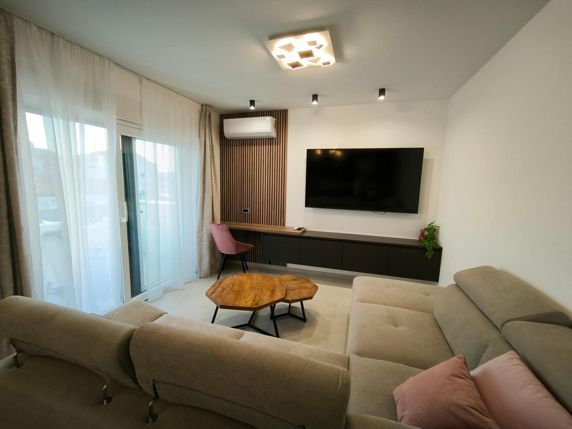 Luxury Apartments Marina View Водице Екстер'єр фото