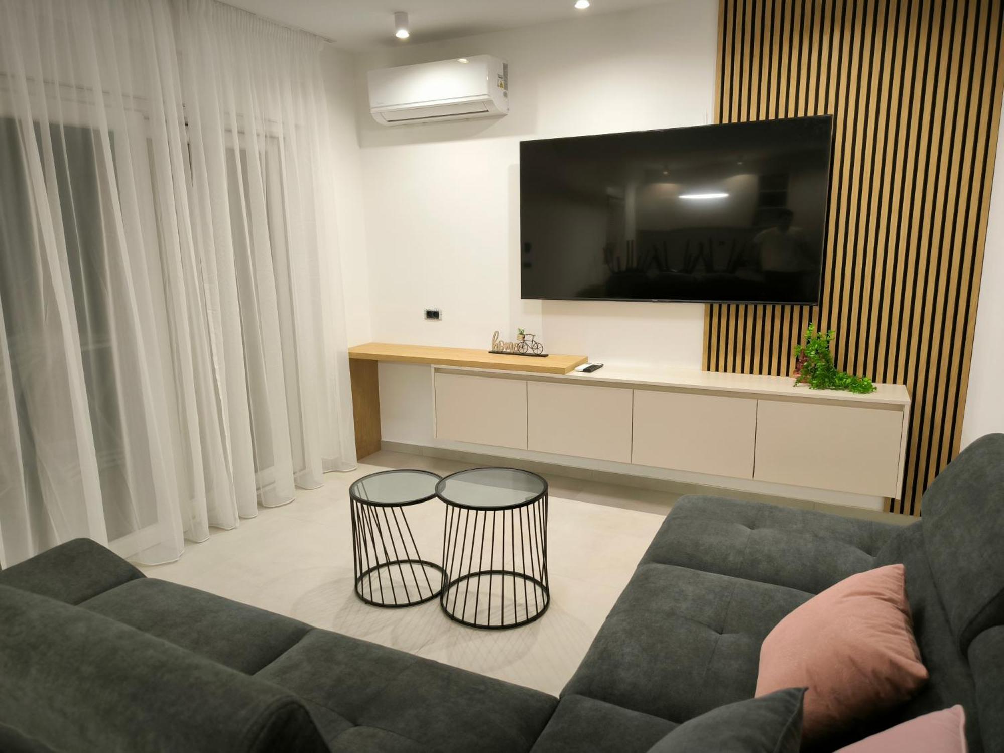 Luxury Apartments Marina View Водице Екстер'єр фото